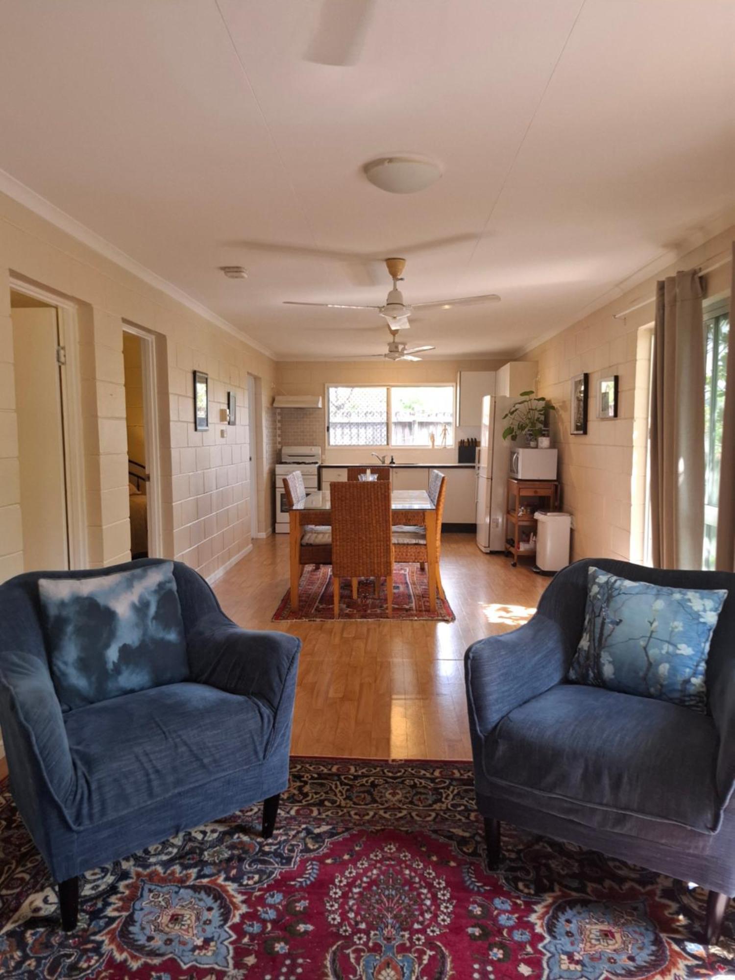 J & Ella'S Holiday House - 1 Bedroom, 1 Bathroom Home Cooktown Bagian luar foto